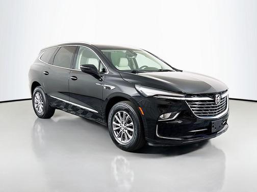 2023 Buick Enclave Essence AWD