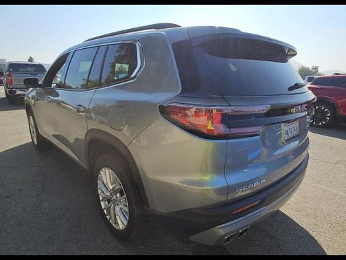 2024 GMC Acadia FWD Elevation