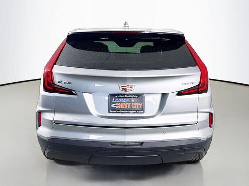 2024 Cadillac XT4 Luxury