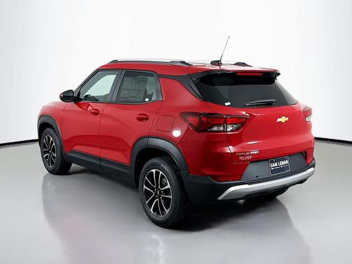 Apex Red 2026 Chevrolet Trailblazer LT