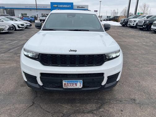 2025 Jeep Grand Cherokee L Altitude