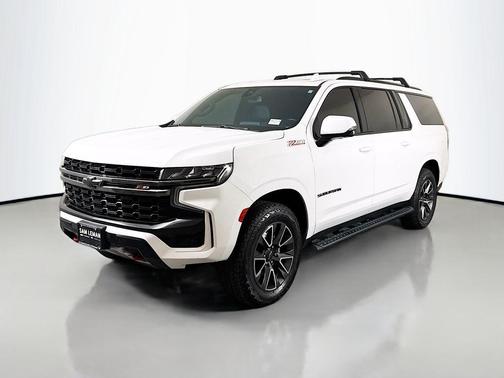 2022 Chevrolet Suburban 4WD Z71