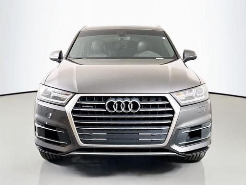 2019 Audi Q7 55 Premium