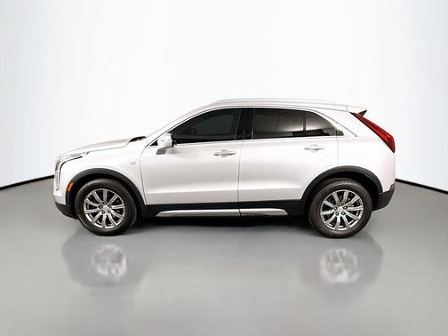 2022 Cadillac XT4 Premium Luxury