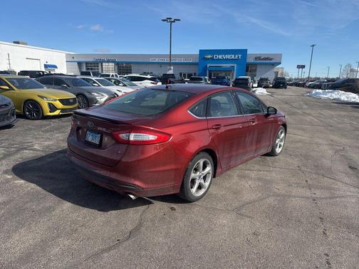 2014 Ford Fusion SE