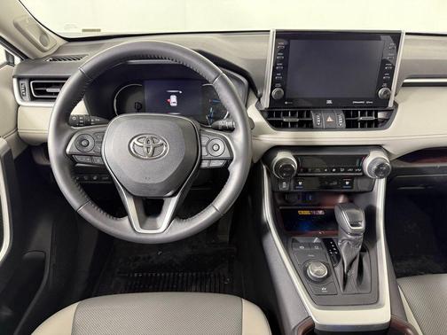 2022 Toyota RAV4 Hybrid Limited