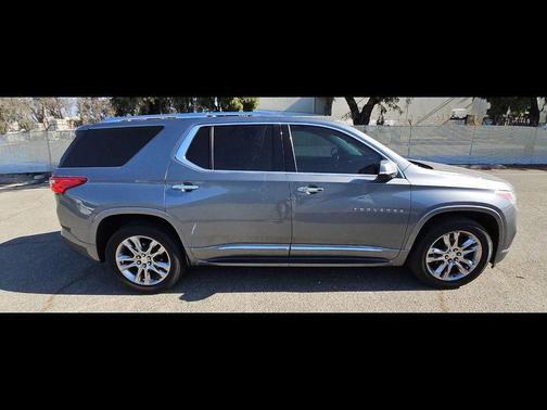 Satin Steel Metallic 2020 Chevrolet Traverse High Country