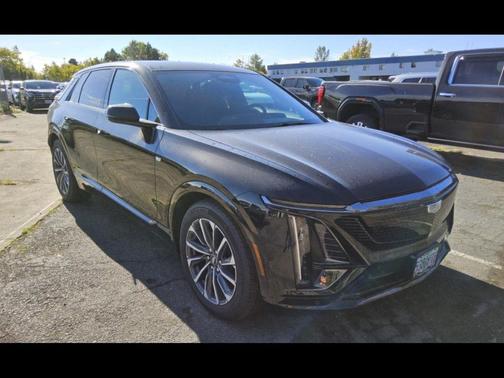 2024 Cadillac LYRIQ Sport