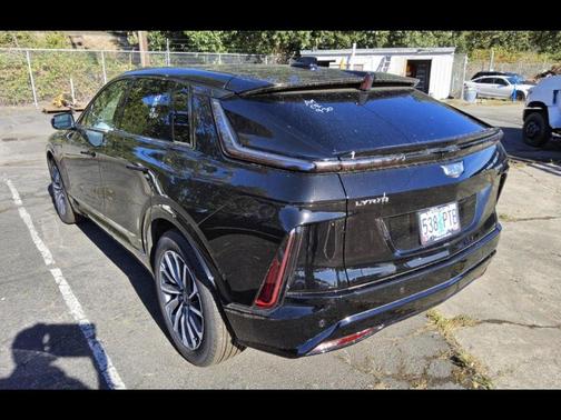 2024 Cadillac LYRIQ Sport
