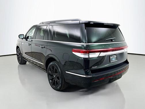 2024 Lincoln Navigator Black Label