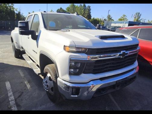 2024 Chevrolet Silverado 3500 LT