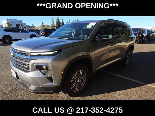 2024 Chevrolet Traverse LT