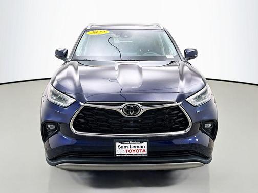 2022 Toyota Highlander Platinum