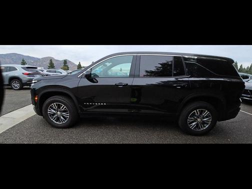 2024 Chevrolet Traverse LS