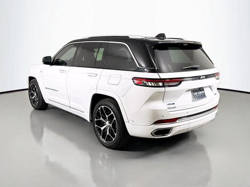 2023 Jeep Grand Cherokee 4xe Summit Reserve