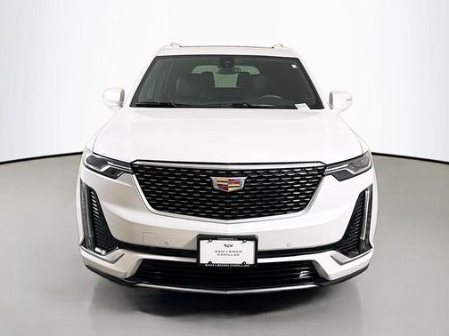2025 Cadillac XT6 Luxury FWD