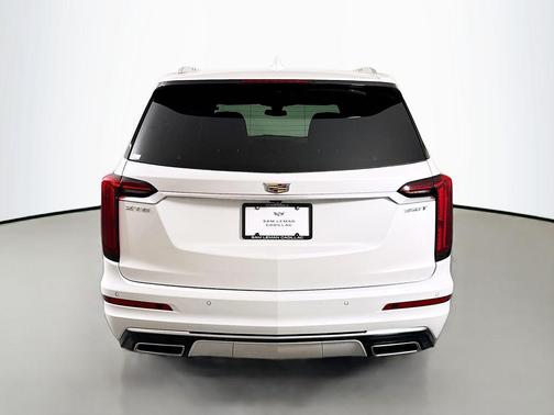 2025 Cadillac XT6 Luxury FWD