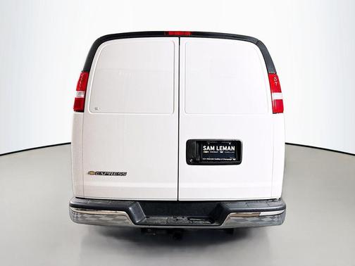 2025 Chevrolet Express 2500 RWD 2500 Regular Wheelbase WT
