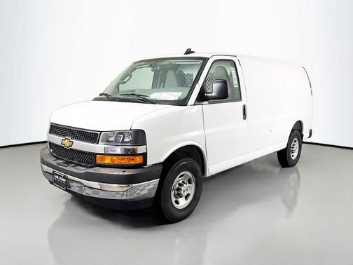 2025 Chevrolet Express 2500 RWD 2500 Regular Wheelbase WT