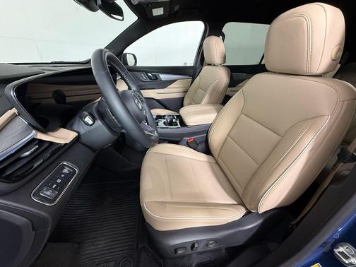 2025 Buick Enclave Preferred FWD