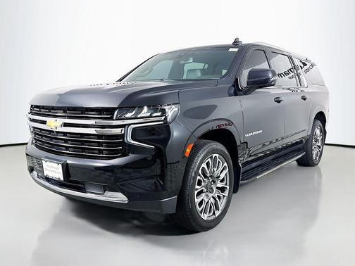 2022 Chevrolet Suburban LT