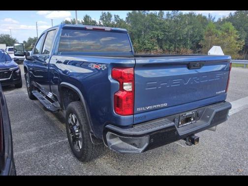 2024 Chevrolet Silverado 2500 Custom