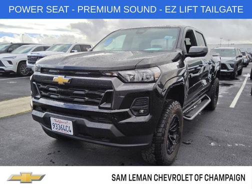 Black 2024 Chevrolet Colorado LT