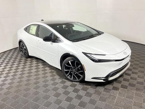 2025 Toyota Prius Plug-In Hybrid XSE Premium