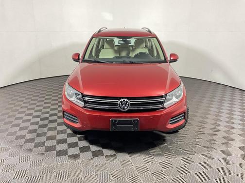 2016 Volkswagen Tiguan S