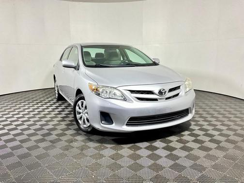 2011 Toyota Corolla LE