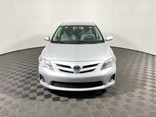 2011 Toyota Corolla LE