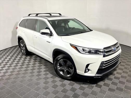 2019 Toyota Highlander Hybrid Platinum