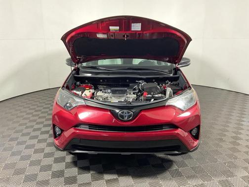 2018 Toyota RAV4 Adventure