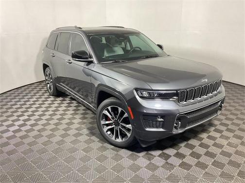 2022 Jeep Grand Cherokee Overland