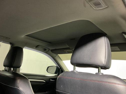 Predawn Gray Mica 2019 Toyota Highlander SE