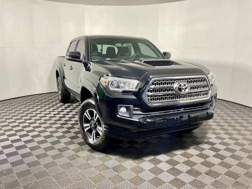 2016 Toyota Tacoma TRD Sport
