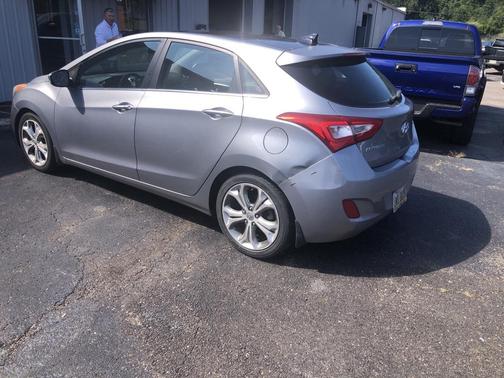 2016 Hyundai Elantra GT Base