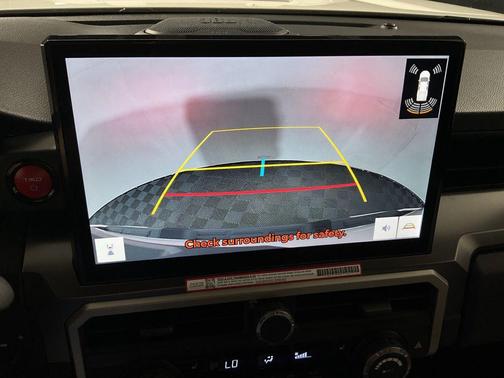 2025 Toyota Tacoma Hybrid TRD Sport