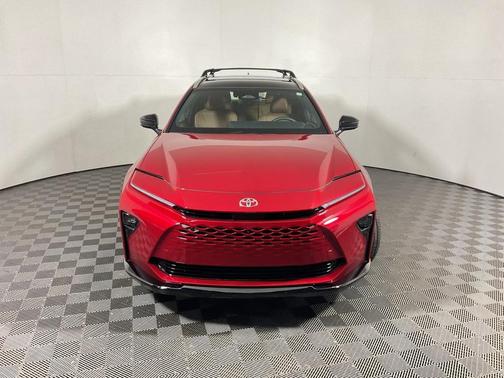 2025 Toyota Crown Signia Limited