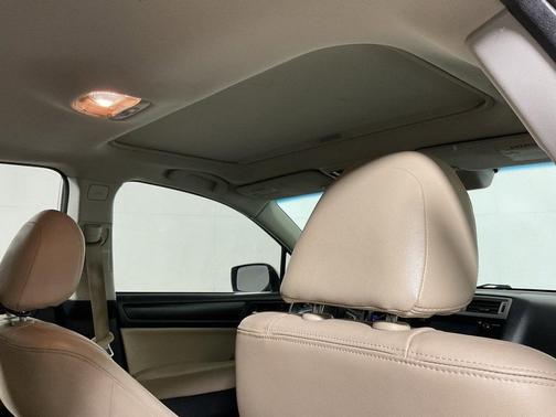 2016 Subaru Legacy Limited