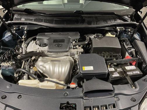 2016 Toyota Camry XSE