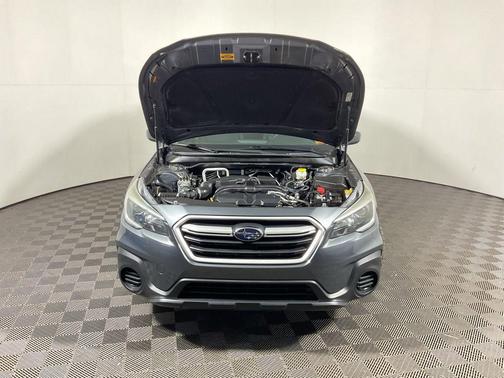 2019 Subaru Outback 2.5i
