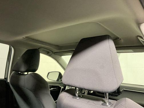Midnight Black Metallic 2019 Toyota RAV4 XLE