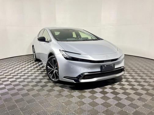 2023 Toyota Prius XLE