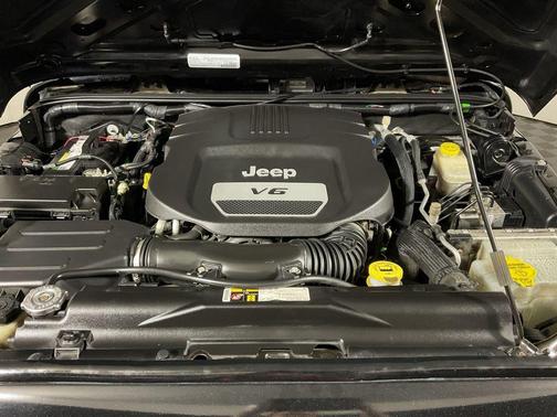 2016 Jeep Wrangler Unlimited Willys Wheeler