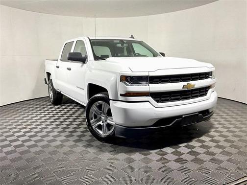 2018 Chevrolet Silverado 1500 Custom