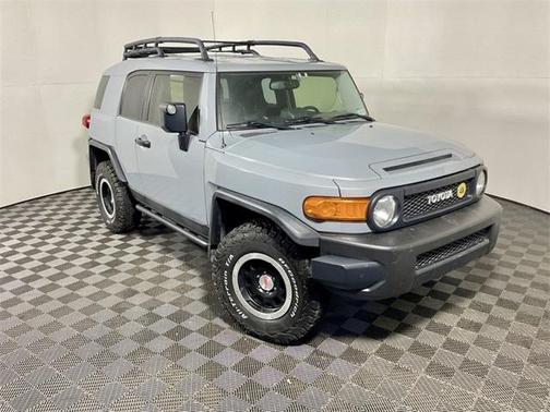 2013 Toyota FJ Cruiser Base