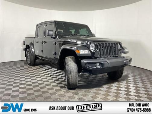 2021 Jeep Gladiator Sport