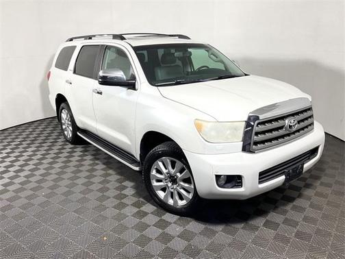 2010 Toyota Sequoia Platinum