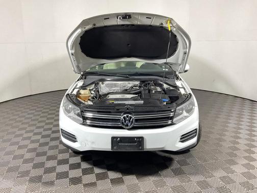 2017 Volkswagen Tiguan 2.0T Wolfsburg Edition
